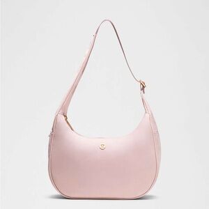 Lululemon City Essentials Shoulder Bag 4L